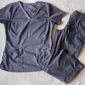 Healing Hands gray scrub set - small